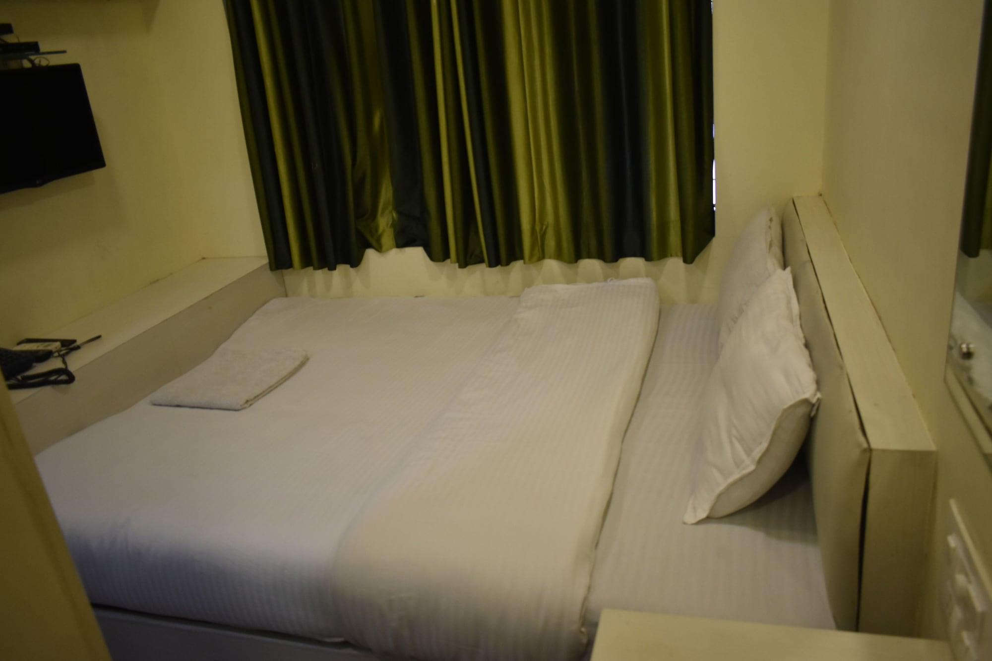 Hotel Arma Court - Near Us Embassy, Bkc Мумбаи Экстерьер фото