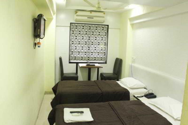 Hotel Arma Court - Near Us Embassy, Bkc Мумбаи Экстерьер фото