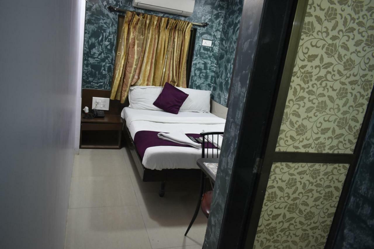 Hotel Arma Court - Near Us Embassy, Bkc Мумбаи Экстерьер фото
