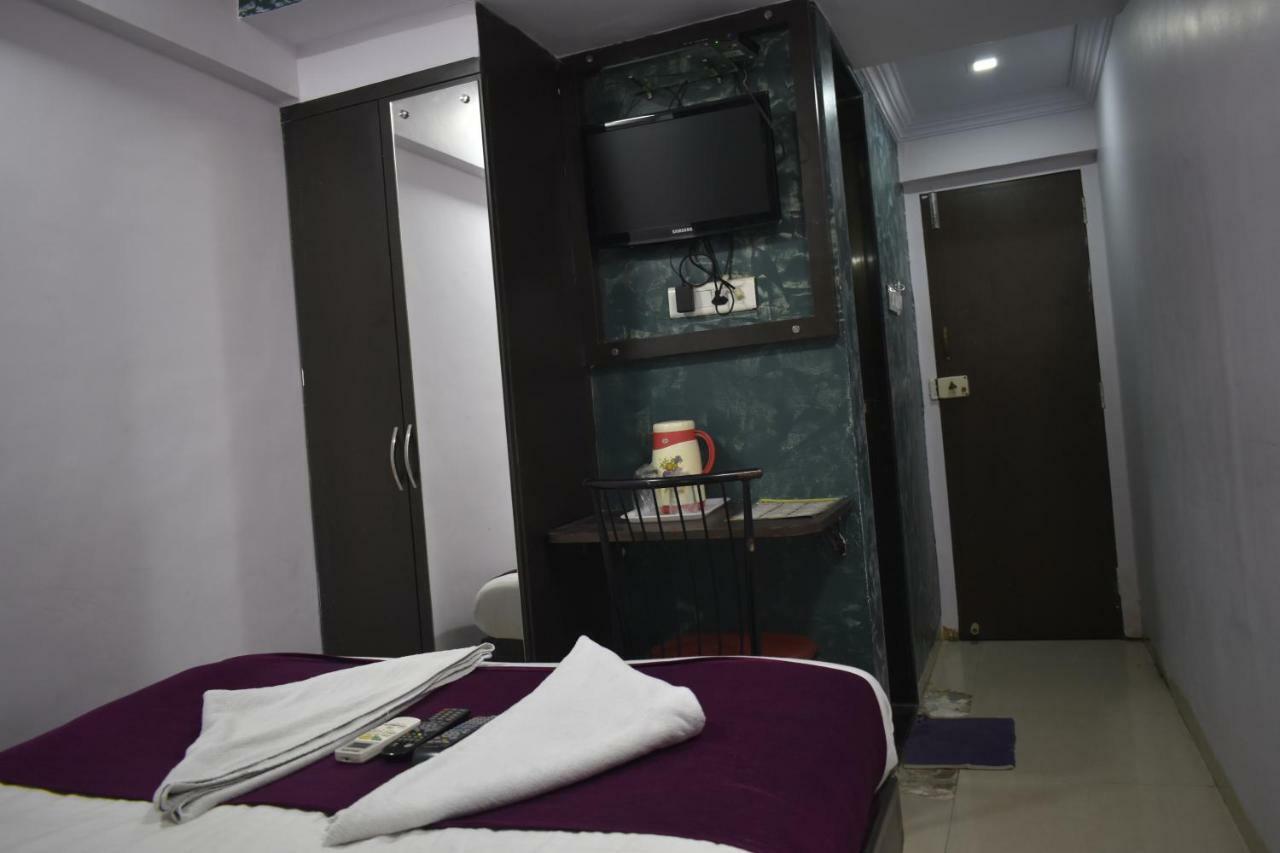 Hotel Arma Court - Near Us Embassy, Bkc Мумбаи Экстерьер фото